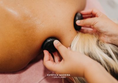 Serviço de Massagens - Estética Madeira
