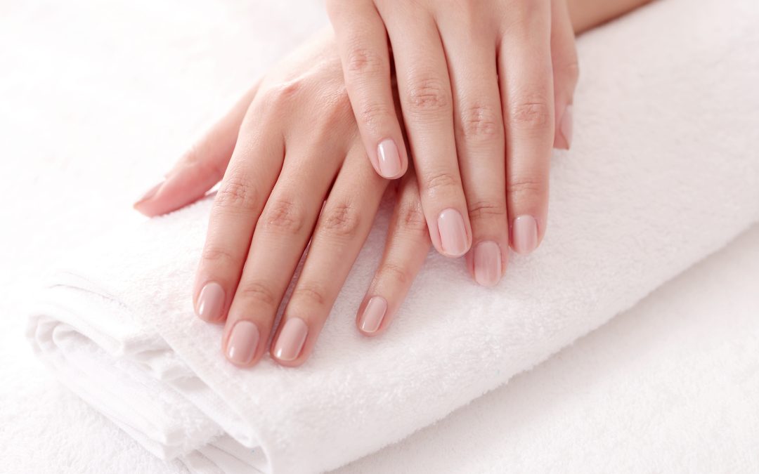 Manicure em Gel: Tendências de 2024